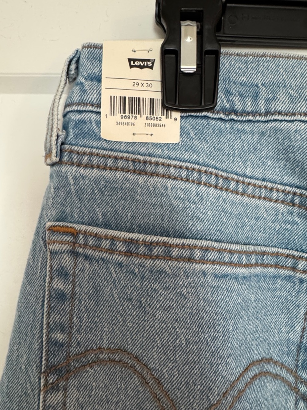 Levi's Light Blue High-Rise Straight Jeans - Picture 4 of 4